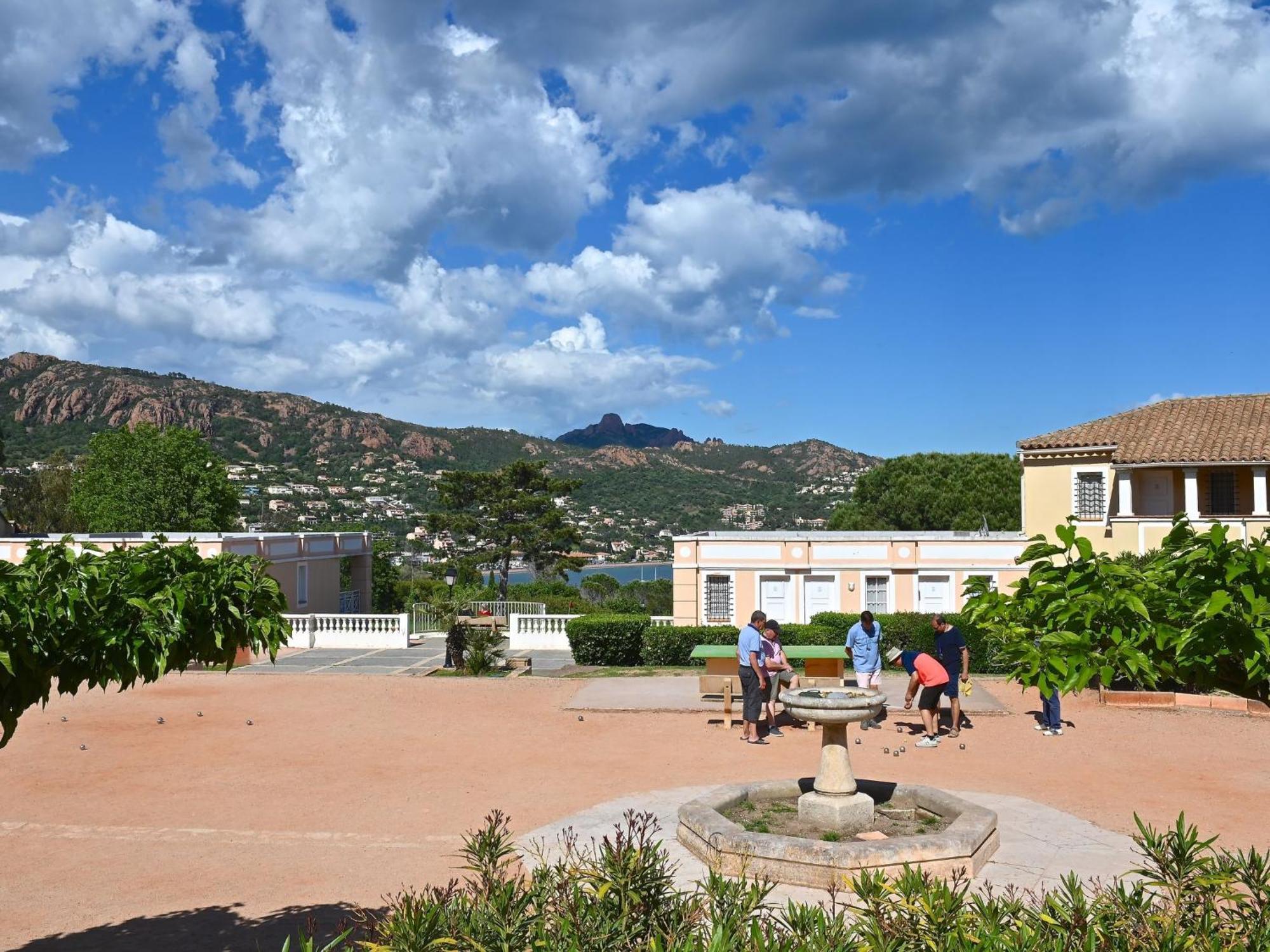 Village Cap Esterel - L'esquinade-32 By Interhome *