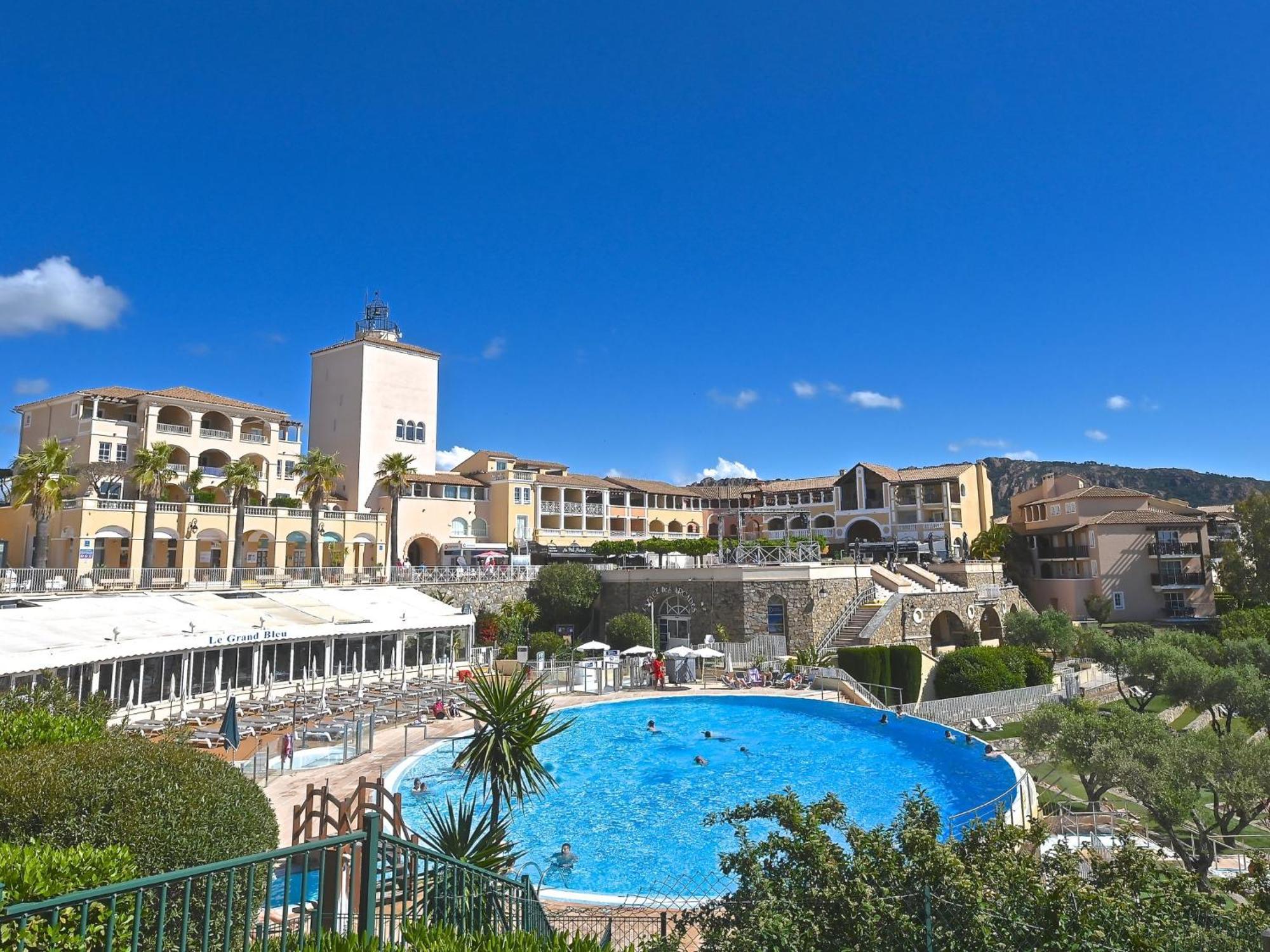 Appartement Village Cap Esterel - L'esquinade-32 By Interhome Saint-Raphaël