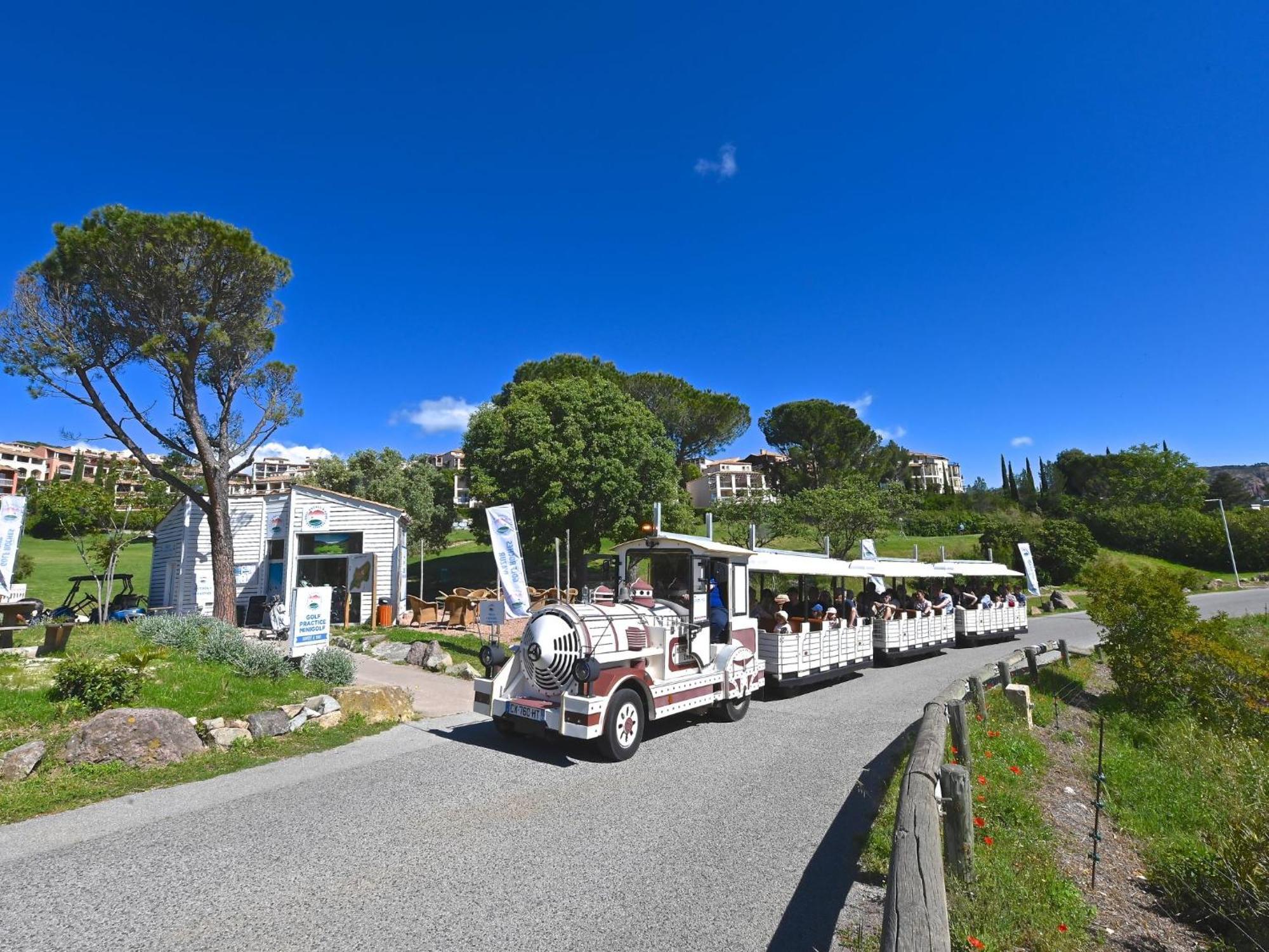 Village Cap Esterel - L'esquinade-32 By Interhome *